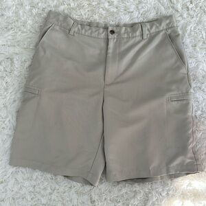 Men’s golf pants